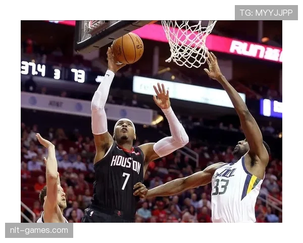 教练战术革新引领球队崛起，赛季精彩表现引关注